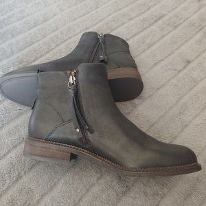 NEW Franco Sarto Hyla Booties / Ankle Boots